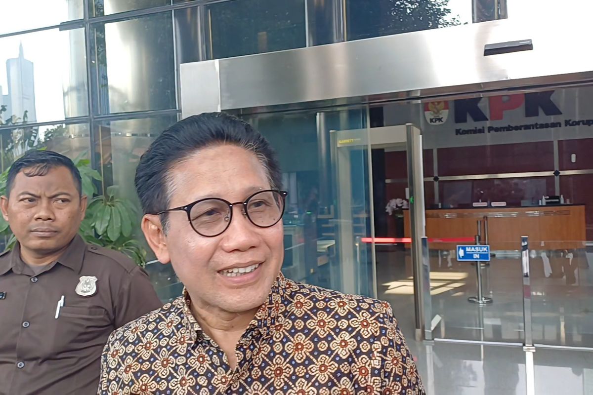 Menteri Desa, Pembangunan Daerah Tertinggal, dan Transmigrasi (Mendes PDTT) Abdul Halim Iskandar alias Gus Halim mengeklaim tidak menerima pokok pikiran (Pokir) ketika menjabat Ketua DPRD Jawa Timur (Jatim), Kamis (22/8/2024).