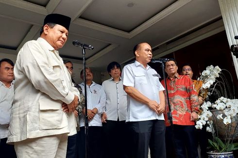 Enggan Tanggapi Pertemuan Projo-Prabowo, Hasto PDI-P: Yang Saya Tanggapi Parpol