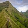 Kuota Pendakian Gunung Piramid Dibatasi, Apa Alasannya?