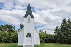 3 Gereja Terkecil di Dunia, Ada yang Hanya Bisa Menampung Dua Orang