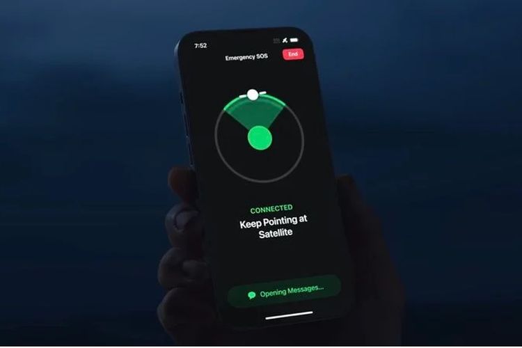 Fitur Emergency SOS via satelit di iPhone 14
