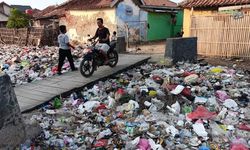 Nalar Membuang Sampah dan Ironi Integritas di Ruang Publik Kita