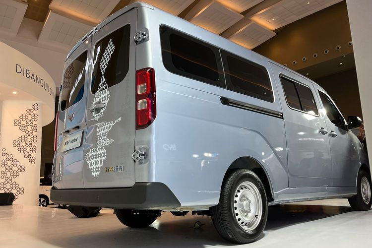 Wuling Yangguang EV di PEVS 2025