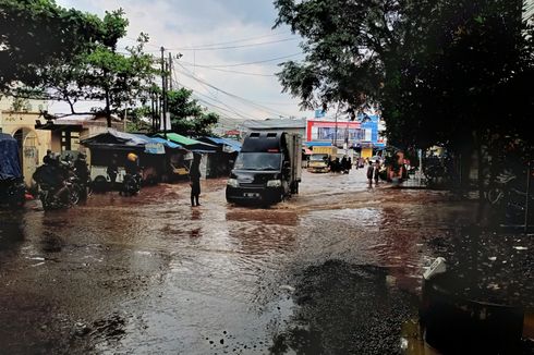Luapan Sungai Cikeruh Bandung Juga Merendam 5 Desa di Sumedang hingga 1 Meter