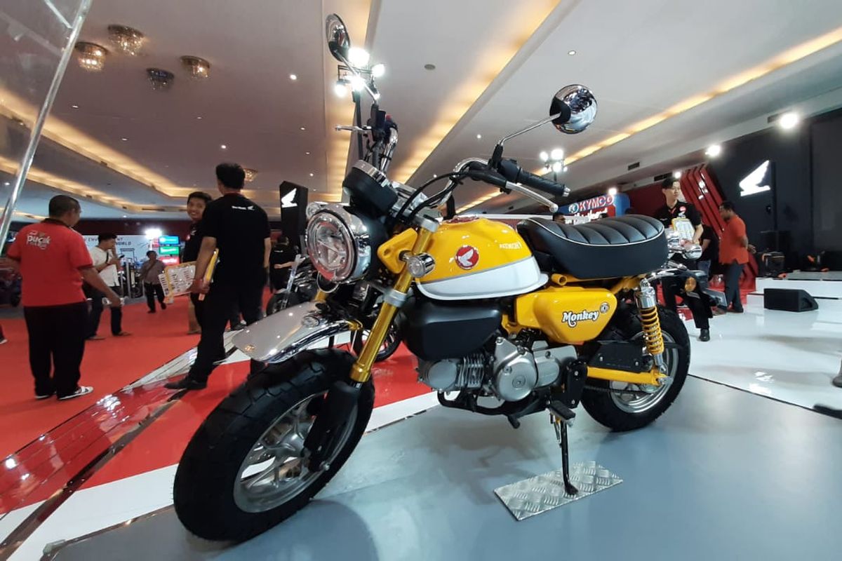 Honda Monkey kembali jadi pajangan di booth Honda di Telkomsel IIMS 2019