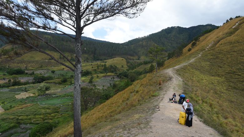 Bukit Siadtaratas.