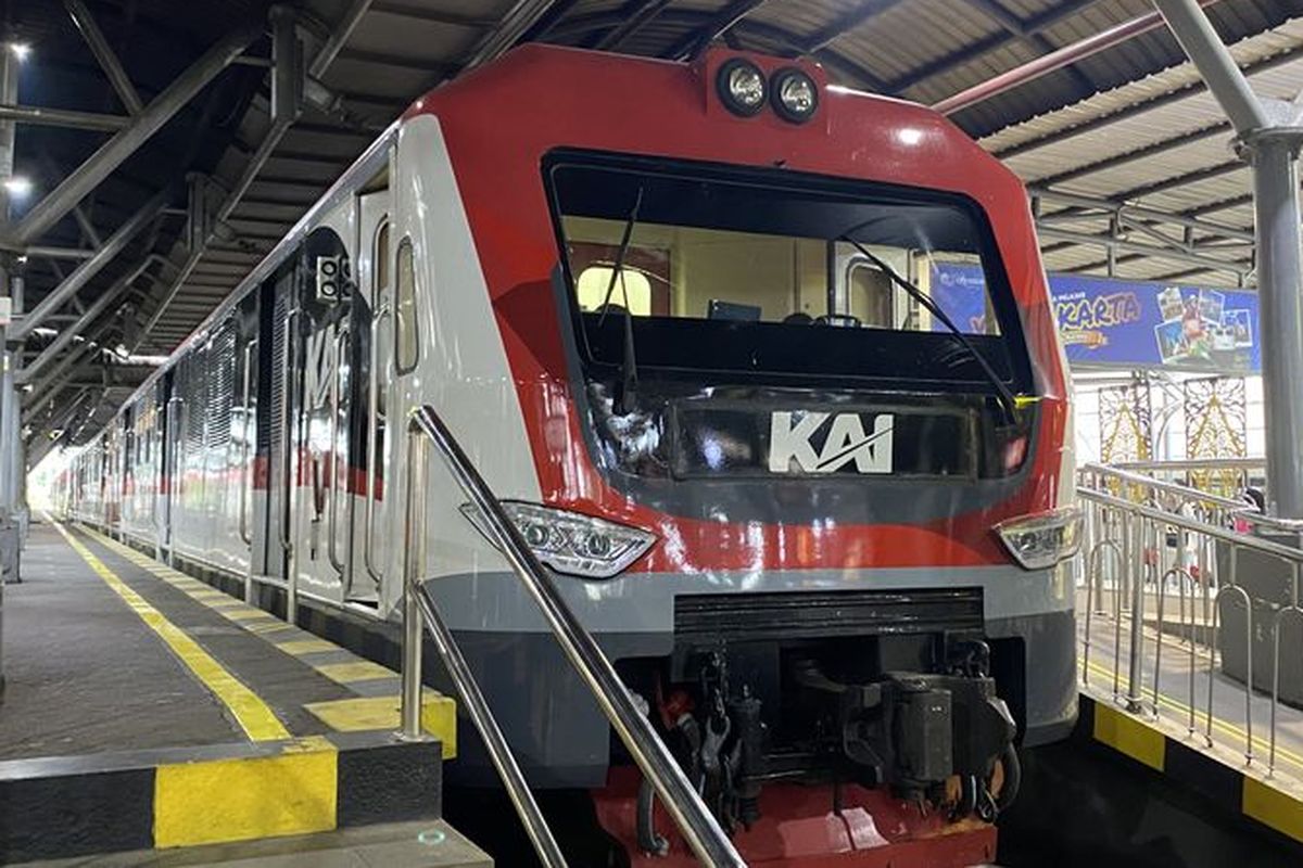 Jadwal keberangkatan KRL Solo-Jogja di bulan Juni 2024 dari Solo ke arah Yogyakarta untuk semua stasiun keberangkatan.