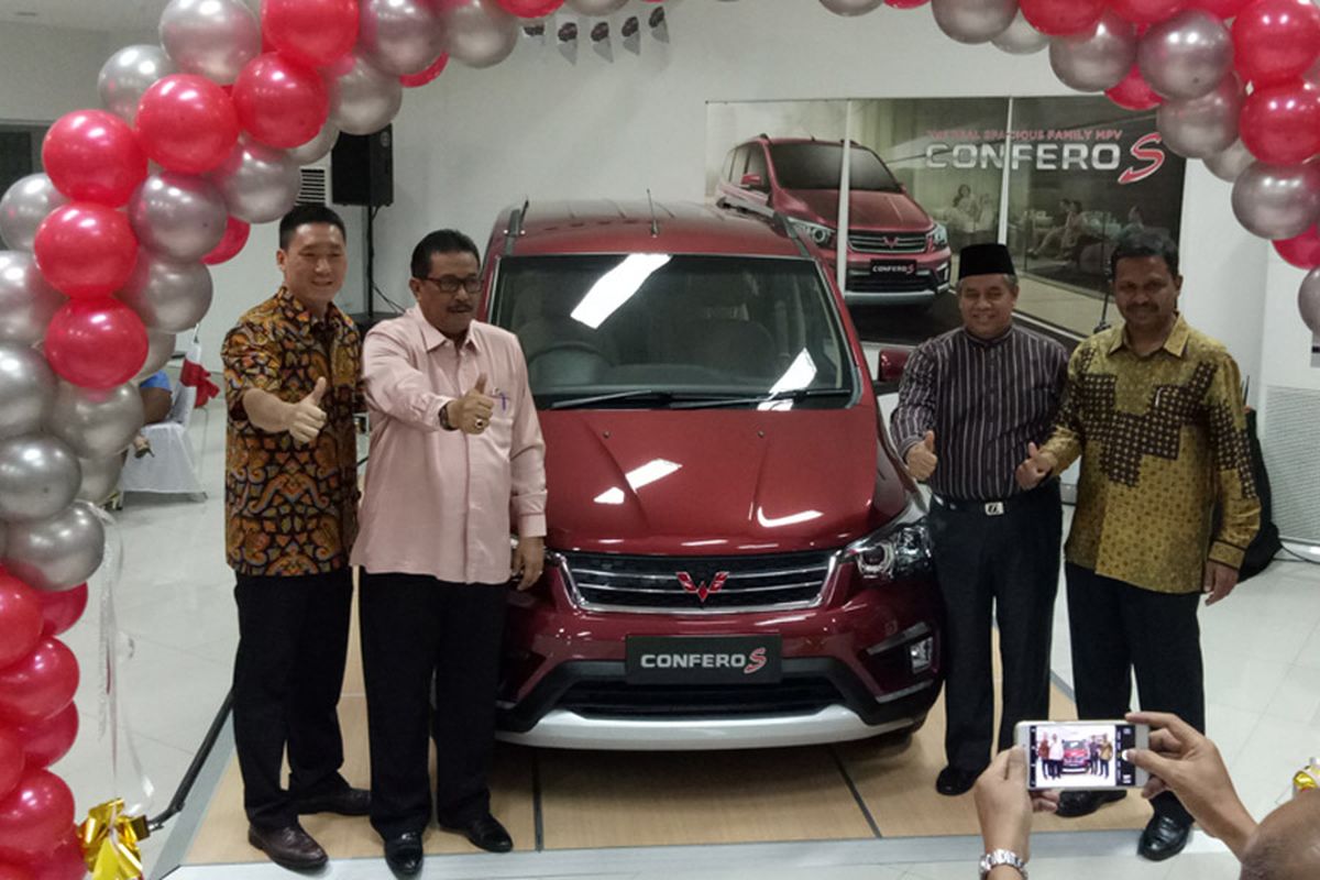 Diler Wuling di Pekanbaru