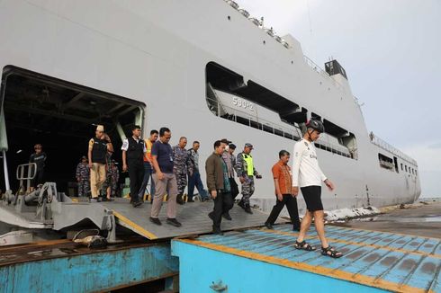 KSAL Kabulkan Permintaan Ganjar, Kapal Perang KRI Makassar 590 Siap Bawa BBM dan Logistik ke Karimunjawa