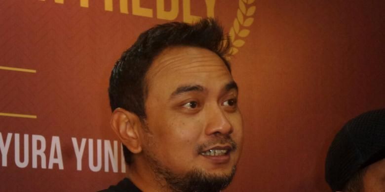 Bebi Romeo meluncurkan album kompilasi berjudul Bebi Romeo-Glenn Fredly di kawasan Bangka Raya, Mampang Prapatan, Jakarta Selatan, Rabu (30/11/2016).