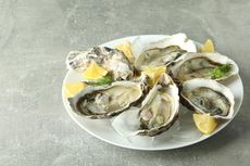 4 Cara Makan Oyster Mentah untuk Pemula, Saran Koki Profesional