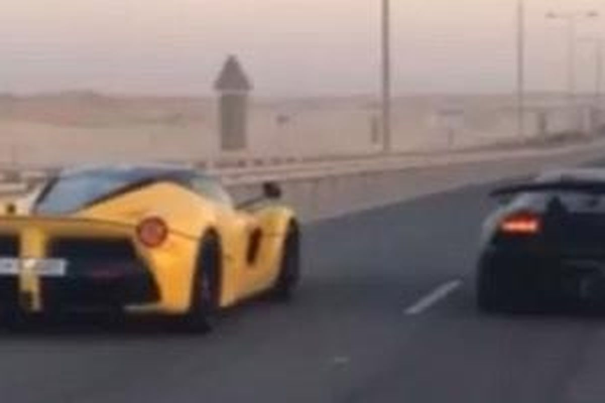 Ferrari LaFerrari vs Lamborghini Sesto Elemento