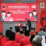 Naik ke Mimbar Pidato Rakernas PDI-P, Megawati Diantar Prananda Prabowo