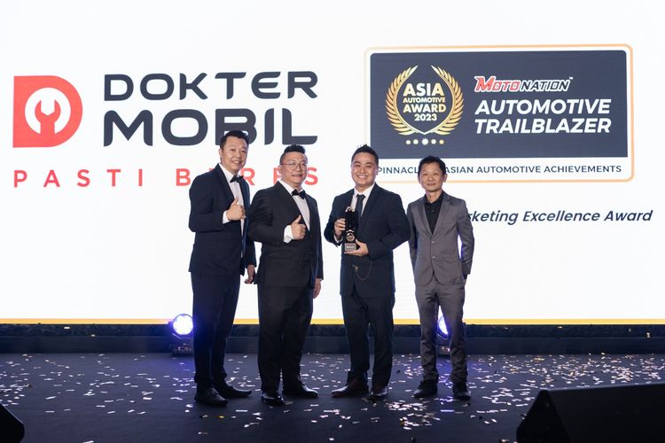 Dokter Mobil Indonesia mendapatkan penghargaan dari Asia Automotive Awards 2023
