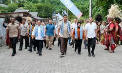 Kunjungi Sulut, Mendagri bersama Menteri PKP dan Kepala BPS Tinjau Program Perumahan Rakyat di Minahasa