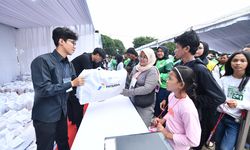 Seribu Senyum Anak Indonesia dari Seribu Seragam Sekolah Bersama Pertamina
