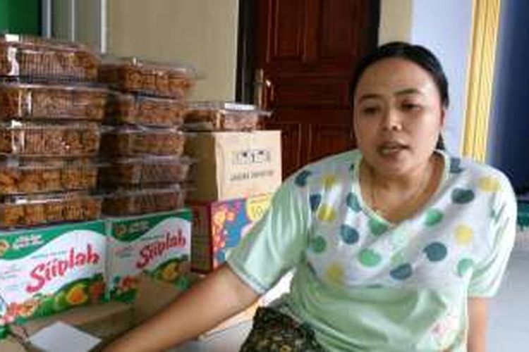 Ani mantan buruh migran Taiwan memulai bisnis kue lebaran yang dikirim sampai ke Taiwan