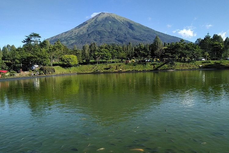 Embung Kledung, Temanggung, Jawa Tengah.