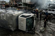 Kebakaran di Kios Petasan Picu Ledakan Dahsyat, Truk Pun Terbalik dan 2 Tewas