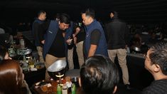 Polda Jatim Razia dan Tes Urine Pengunjung Tempat Hiburan Malam di Surabaya