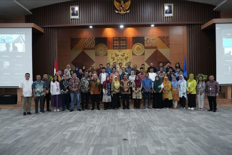 Kementerian Pendidikan Dasar dan Menengah (Kemendikdasmen) melalui Direktorat Jenderal Pendidikan Anak Usia Dini, Pendidikan Dasar dan Pendidikan Menengah (Pauddasmen) mengadakan Pemantauan Kesiapan SPMB 2025 untuk memastikan kelancaran pelaksanaan Sistem Penerimaan Murid Baru (SPMB) 2025.