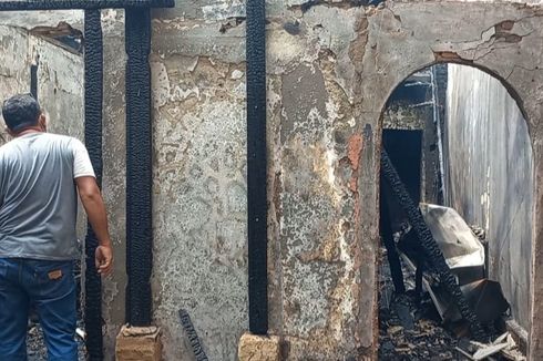 4 Rumah Hangus Terbakar di Tebet, 25 Orang Diungsikan 