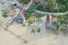 Terisolasi Banjir, Warga Pasangkayu Dievakuasi ke Dataran Tinggi 