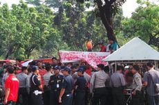 Demi Nasib Penumpang Metromini, Jokowi Tak Gentar