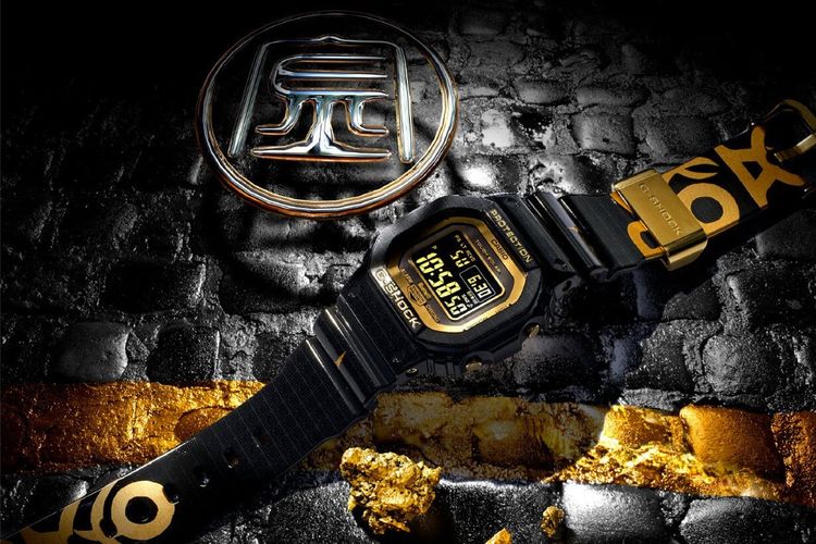 Jenderal Mengqi dan elemen emas dituangkan dalam kreasi arloji hitam-emas, dari varian GW-B5600.