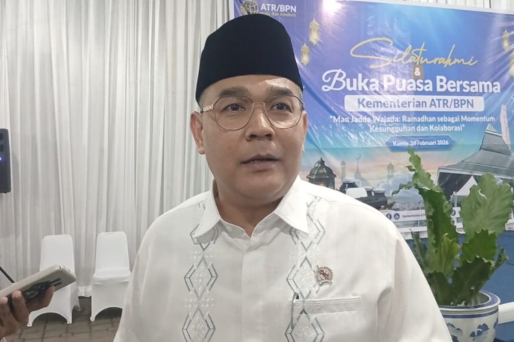 Wakil Menteri Agraria dan Tata Ruang/Wakil Kepala Badan Pertanahan Nasional (ATR/BPN) Ossy Dermawan saat ditemui di kantornya, Jakarta Selatan, Kamis (26/02/2026).
