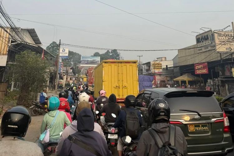 Macet di Sekitar Situ Cipondoh Tangerang akibat Manasik Haji, 2.000 Peserta Diperkirakan Pulang Siang Ini