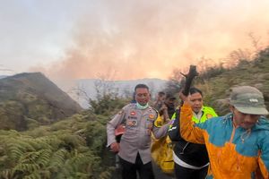3 Orang Tewas akibat Karhutla di Bromo, 2 di Antaranya Relawan