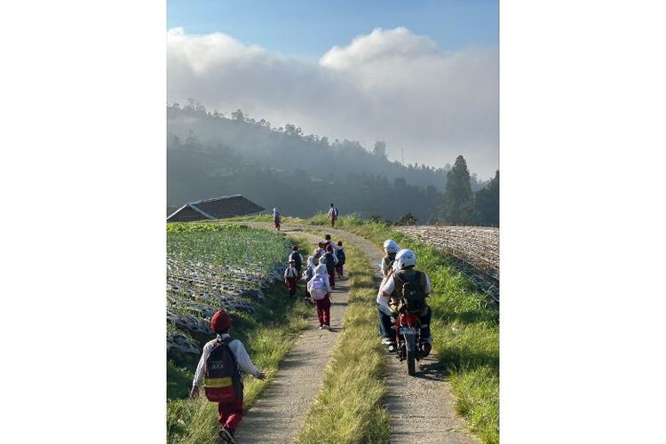 Desa Nepal Van Java