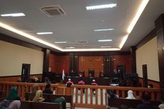 Terdakwa Korupsi Dana KONI Padang Divonis 2,5 Tahun dan 1,5 Tahun Penjara
