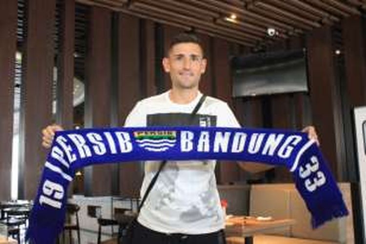 Juan Carlos Belencoso merapat ke Persib Bandung jelang Piala Bhayangkara, Maret 2016.