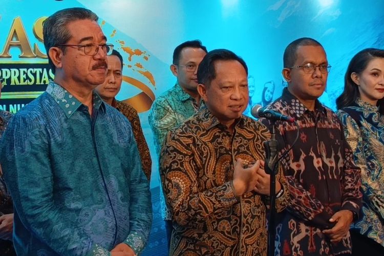 Diganjar Penghargaan Kemendagri, Maluku Utara Bawa Pulang Rp 9 Miliar