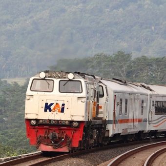Ilustrasi kereta api. PT KAI menyediakan layanan pembatalan tiket KA.