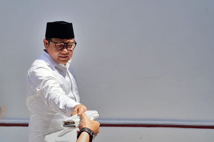 Foto: Muhaimin Iskandar ketika berada di Ponpes Sukorejo Situbondo Jawa Timur pada Jumat (10/11/2023).