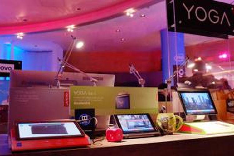 Lenovo memamerkan tablet miliknya di CES 2016, Las Vegas, AS.