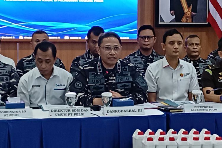 Paket Misterius dari Maluku Terbongkar di Tanjung Priok, Isinya 544 Kg Merkuri