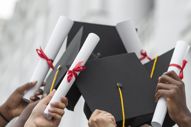 Potensi Dampak Kuliah Gratis di PTN
