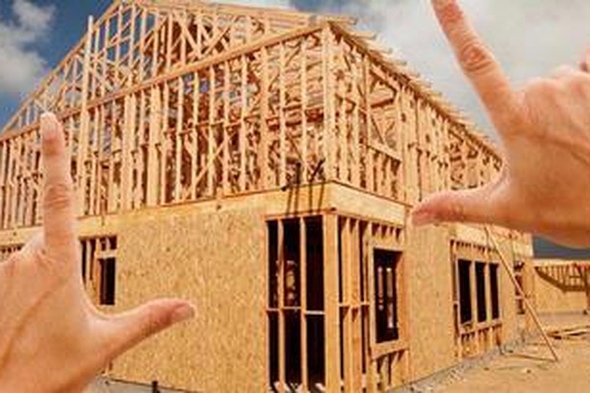 Pertama, tentukan konsep renovasi rumah Anda dengan matang. Apakah Anda akan melakukan perombakan keseluruhan atau hanya pada ruang-ruang tertentu saja