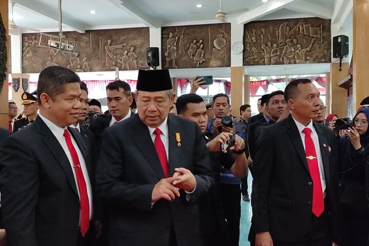 Susilo.Bambang Yudhoyono ketika menghadiri Upacara HUT RI ke-78 di Pendopo Kabupaten Pacitan Jawa Timur, (17/08/2023).