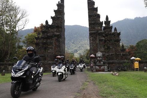 Touring Mewah 400 Km Pakai Honda PCX di Pulau Dewata