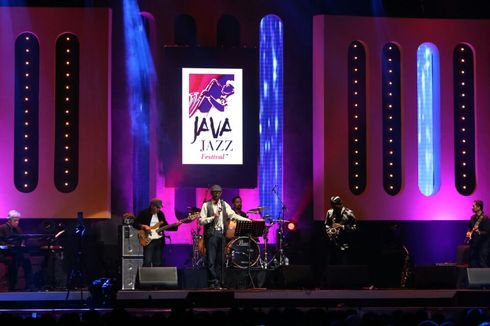Manna Trio Kenang Al Jarreau di Panggung Java Jazz Festival 2017