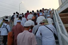 Warga Mulai Berdatangan ke JIS untuk Shalat Id