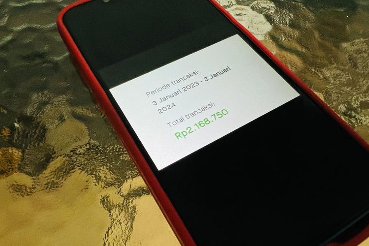 Cara melihat Gojek Wrapped buat lihat riwayat transaksi setahun di aplikasi Gojek.