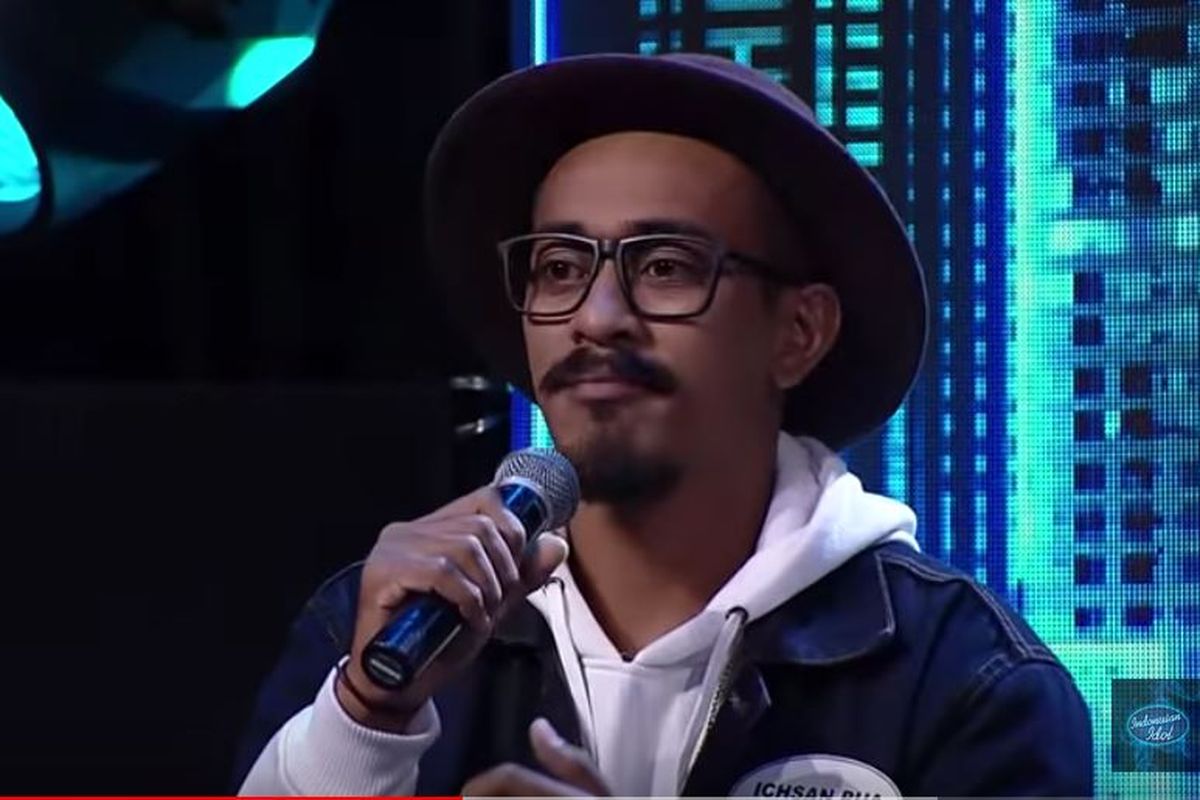 Peserta Indonesian Idol, Ichsan Pua Mbusa gagal melaju babak selanjutnya karena suaranya tiba-tiba habis.