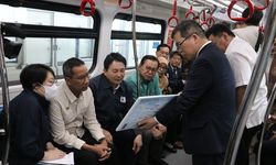 Modern dan Canggih, LRT Jakarta Jadi Transportasi Publik Andal Mengatasi Macet serta Polusi 