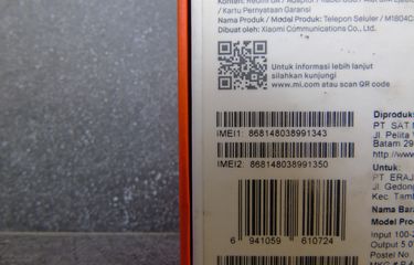 Ilustrasi nomor IMEI yang bisa ditemukan pada kardus kemasan ponsel saat membeli baru